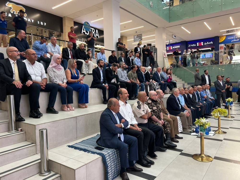 النافورة مول/ العقبة يتسلم شهادة (EDGE) العالمية