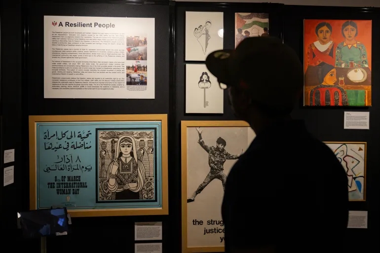 فن النجاة.. كيف يحكي فنانو غزة قصة الصمود وسط الحرب؟