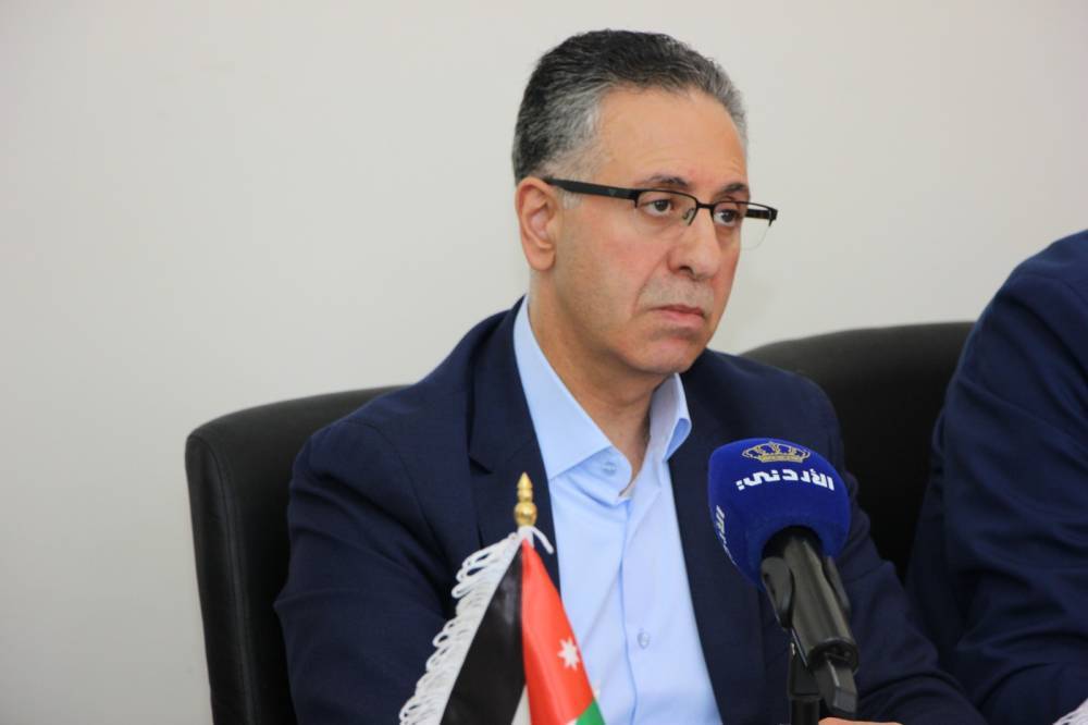 الوزير القضاة يلتقي المستثمرين في مدينة مادبا الصناعية