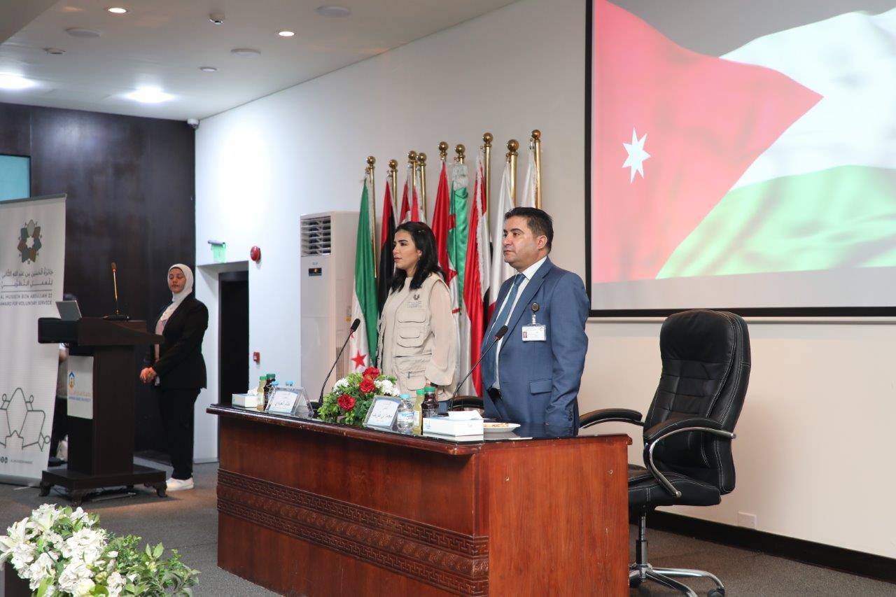 عمان العربية تعقد جلسة تعريفية بجائزة الحُسين بن عبدالله الثاني للعمل التطوعي