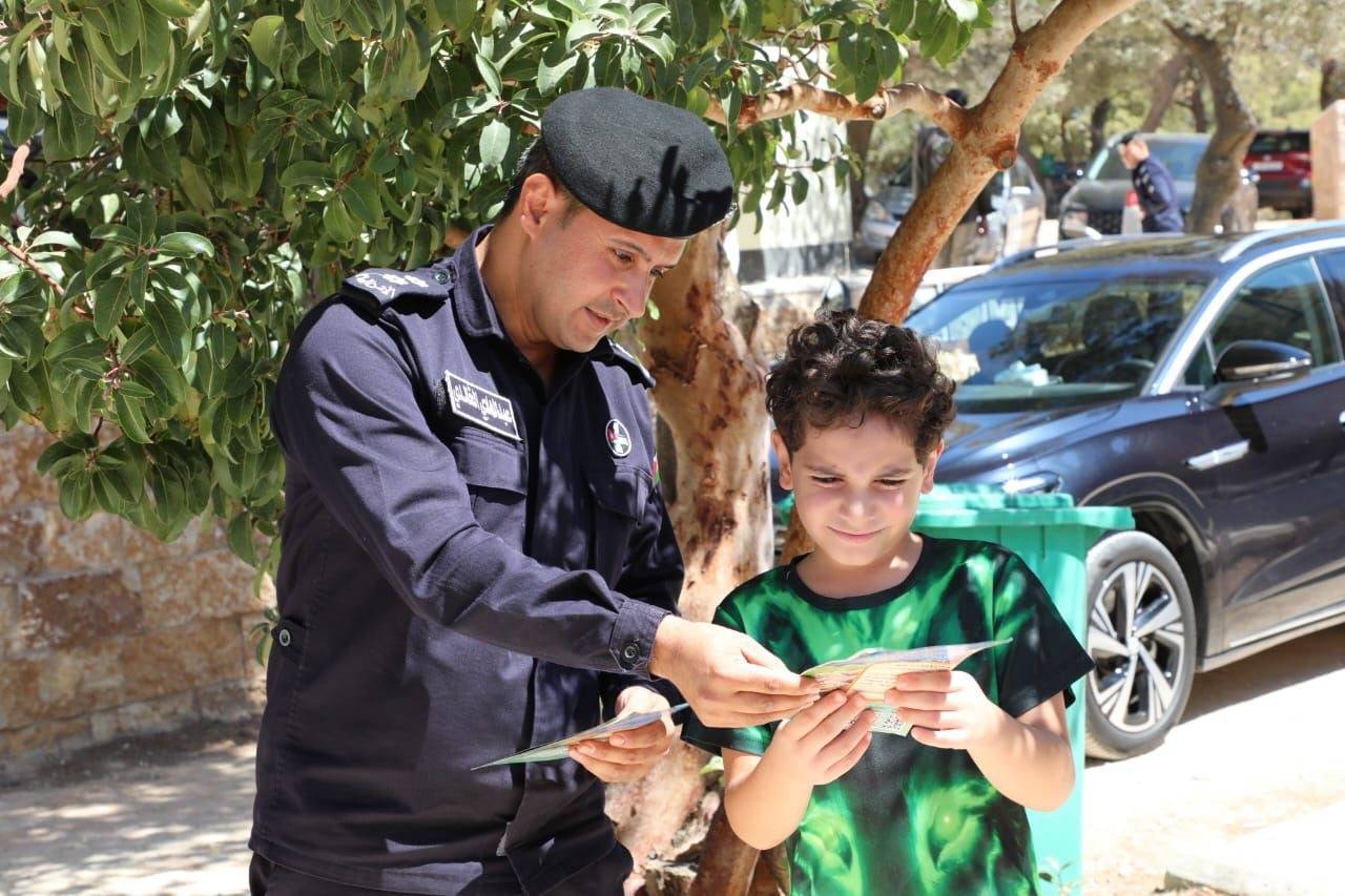 الأمن العام ينفذ يوماً توعوياً بيئياً  في المناطق السياحيه والطبيعية في محافظات المملكة