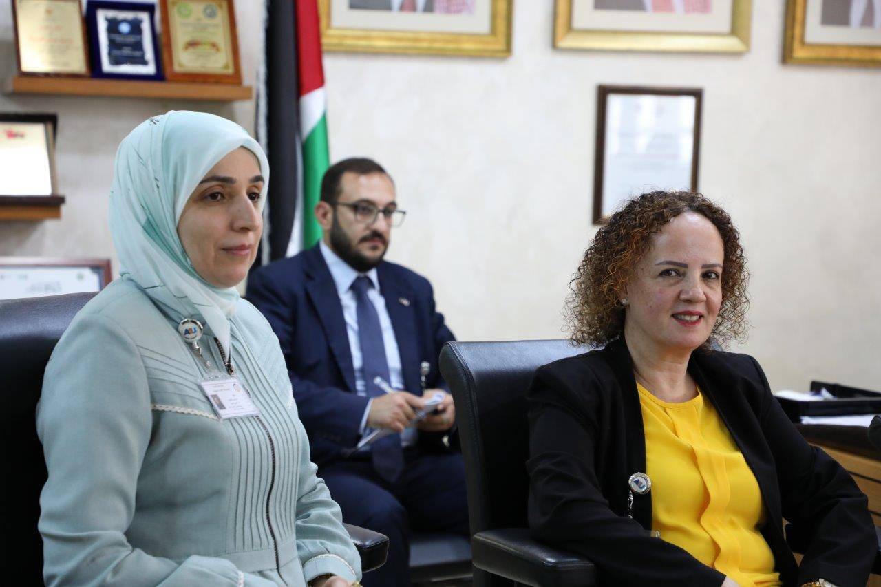 تعاون عمان العربية والمنارة الإسلامية للتأمين يفتح آفاق التدريب والتوظيف لطلبة كلية الأعمال