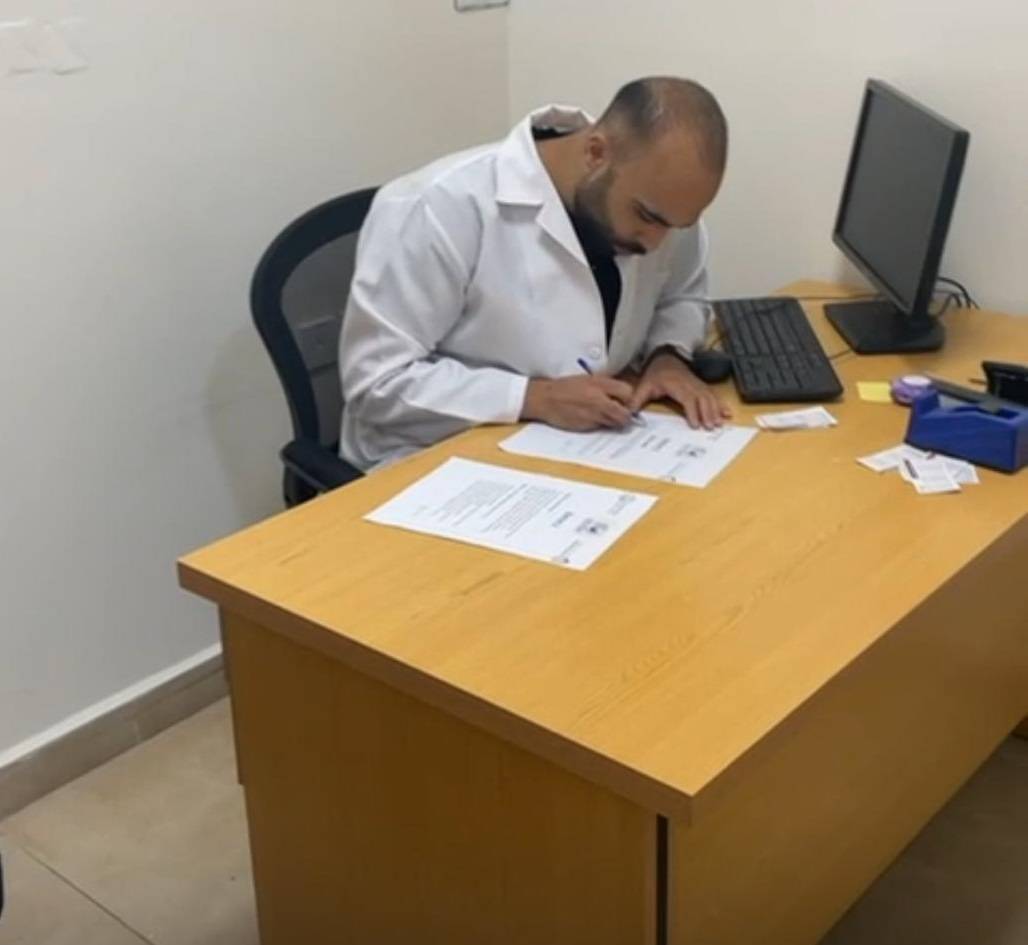 صيدلة عمان العربية ترسخ التميز الأكاديمي بتنظيم امتحان (OSCE) بمشاركة مقيم خارجي من مستشفى عبد الهادي