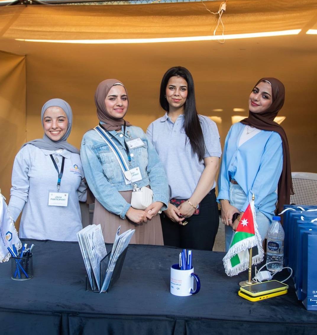 برعاية ملكية سامية عمان العربية تشارك في بازار النادي الأهلي وتسلط الضوء على تخصصات أكاديمية جديدة تلبي احتياجات سوق العمل