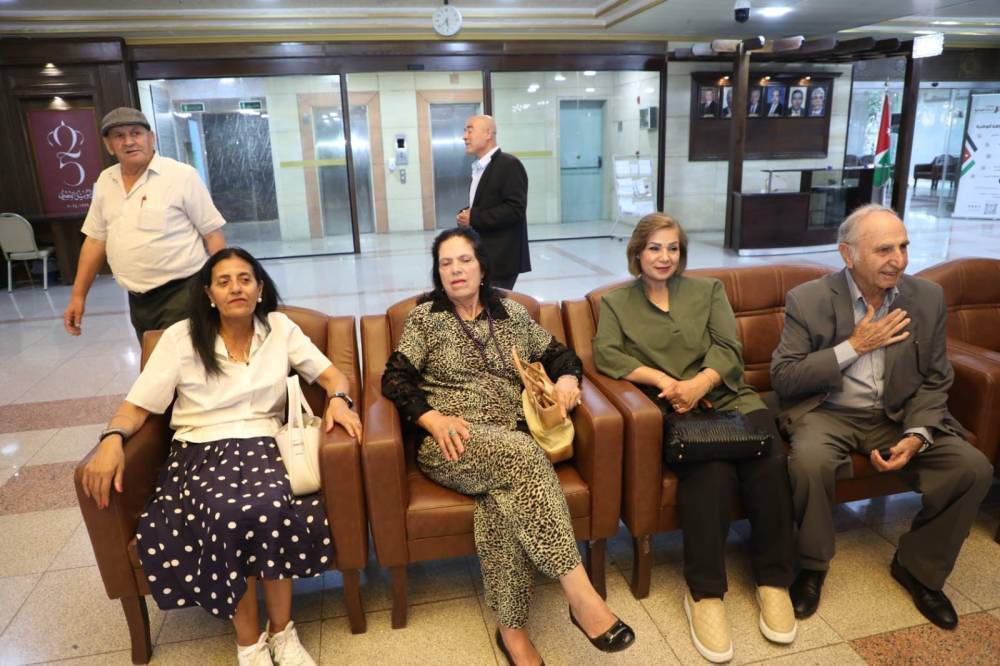 ندوة أدبية حول كتاب فحوى التأويل للكاتب علي القيسي برعاية الدكتورة والأديبة سارة طالب السهيل. 