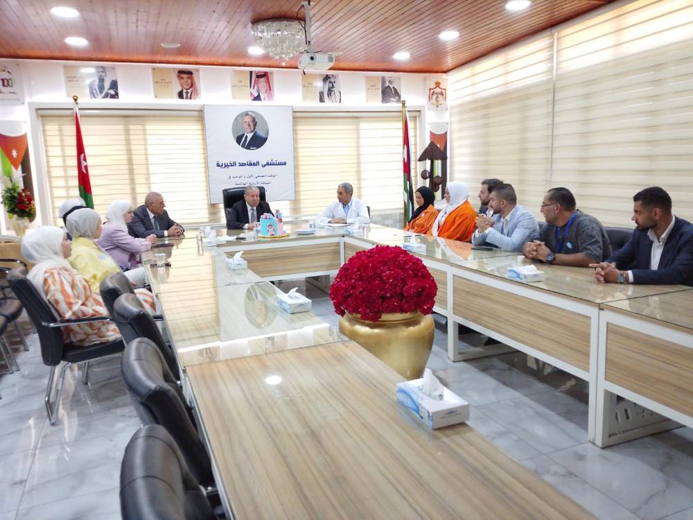 مستشفى المقاصد يشارك في يوم التغيير تحت شعار صحة أطفالنا مسؤوليتنا