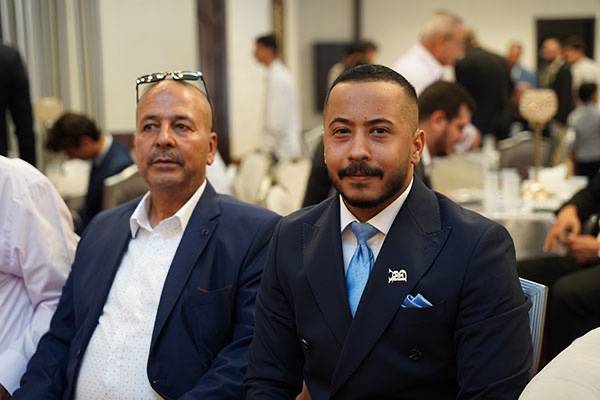 ال الجمل وال أبو نصار نسايب