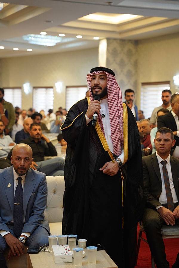 ال الجمل وال أبو نصار نسايب