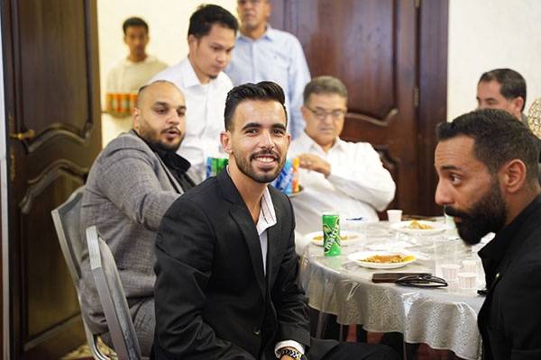 ال الجمل وال أبو نصار نسايب