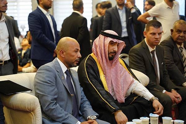 ال الجمل وال أبو نصار نسايب