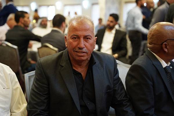 ال الجمل وال أبو نصار نسايب