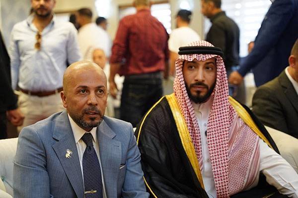 ال الجمل وال أبو نصار نسايب