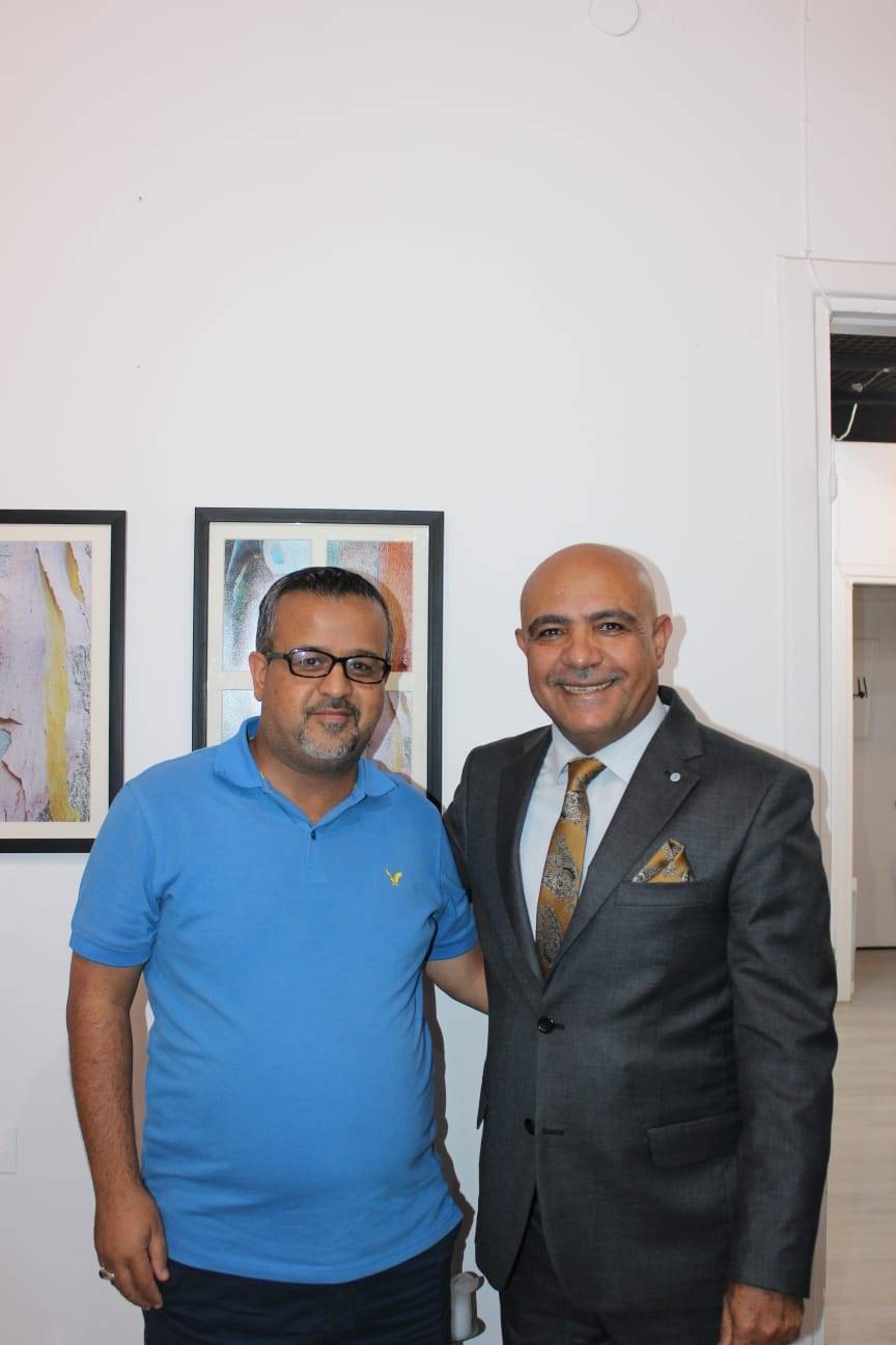 افتتاح معرض كائنات للغزوي