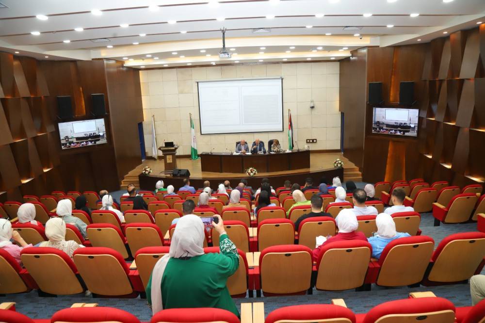 جامعة البترا تنظّم الملتقى الثاني لخريجي كلية الصيدلة والعلوم الطبية