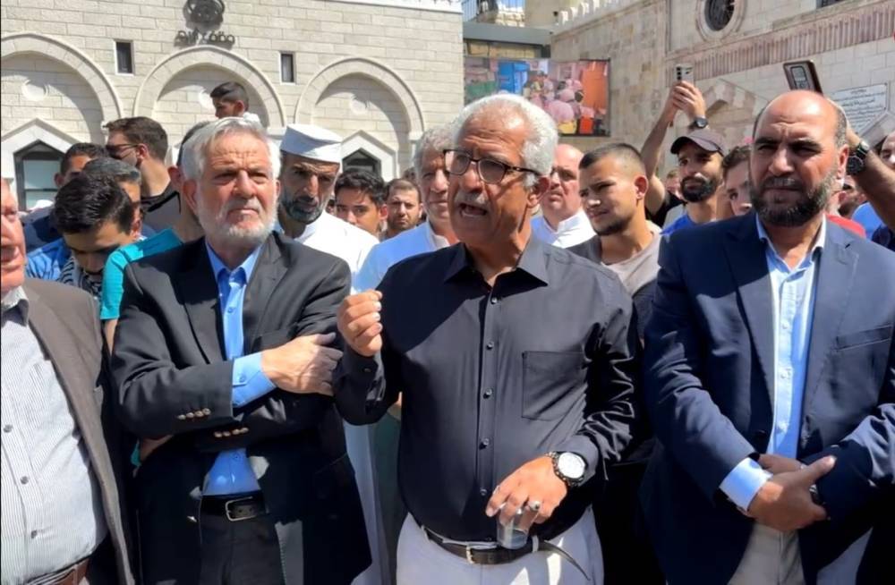 اعتصام في وسط البلد: حط الطلقة ببيت النار.. هيك علمنا السنوار