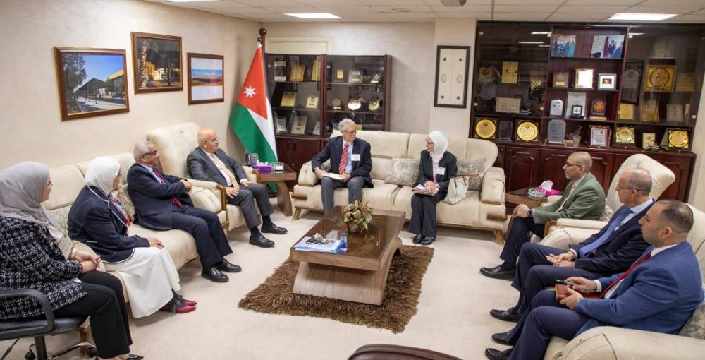 الجامعة الهاشمية تستقبل فريق الاعتماد الدولي لبرنامج الصيدلة ضمن إجراءات الحصول على اعتماد ACPE