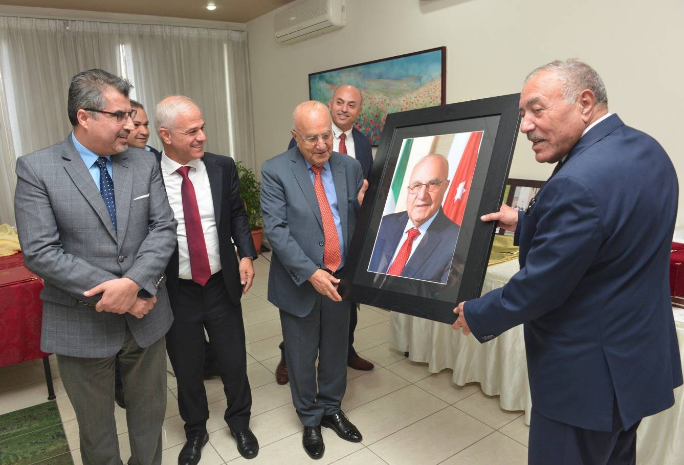 جامعة البترا تكرم دولة الدكتور عدنان بدران بعد مسيرة تزخر بالعطاء والإنجاز