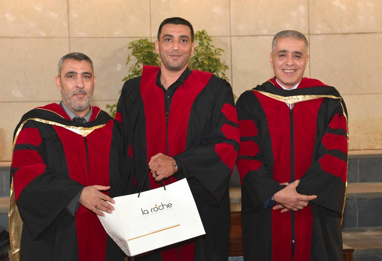 مركز التعليم المستمر في جامعة البترا يحتفل بتخريج الفوج الثاني عشر من الدبلومات التدريبية