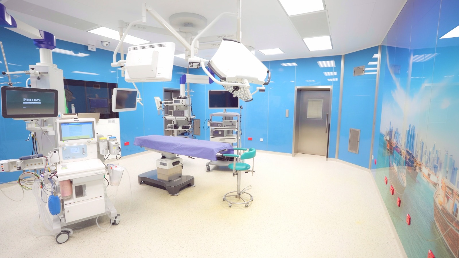 غرف العمليات في مستشفى الكندي.. تجهيزات حديثة لرعاية طبية مميزة - صور