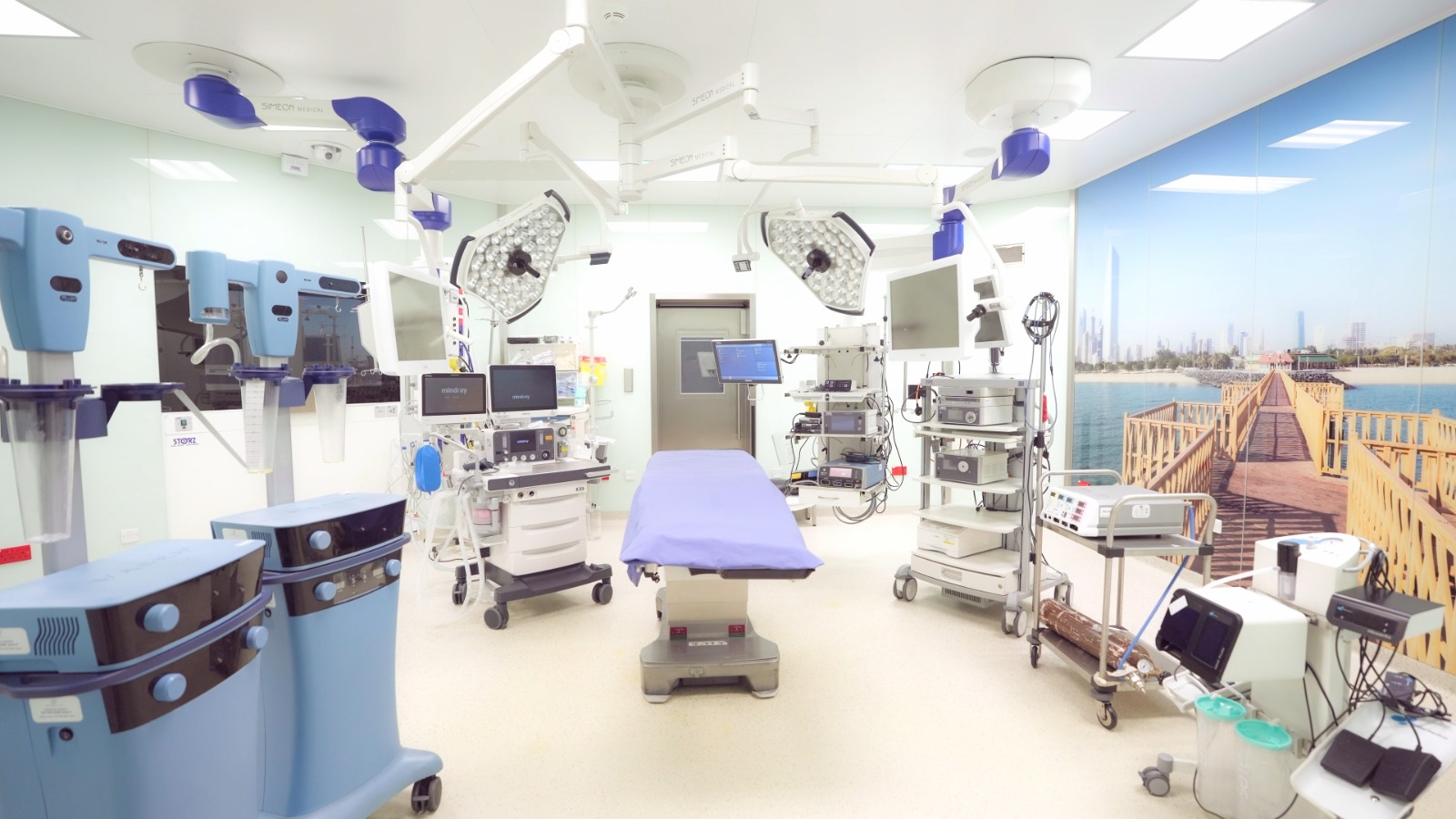 غرف العمليات في مستشفى الكندي.. تجهيزات حديثة لرعاية طبية مميزة - صور