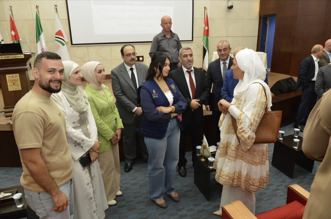 اختتام ورشة انتاج خبز السمح الخالي من الغلوتين في جامعة البترا