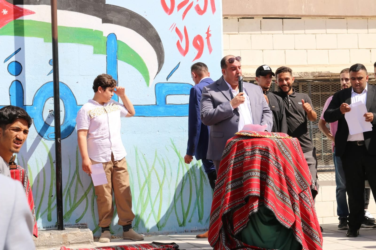 المرقب الثانوية تحتفي بيوم المعلم