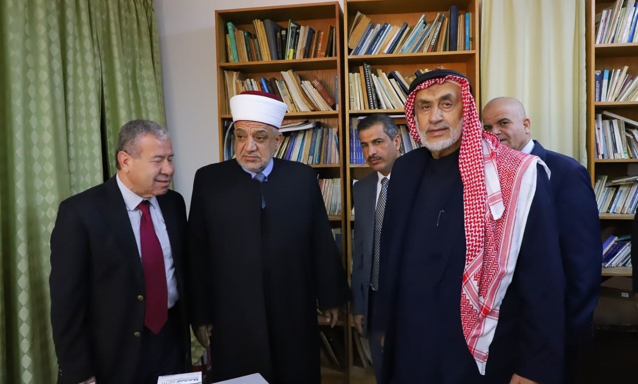 مستشفى المقاصد يعالج 432 مريضًا في يوم طبي مجاني بالحصن