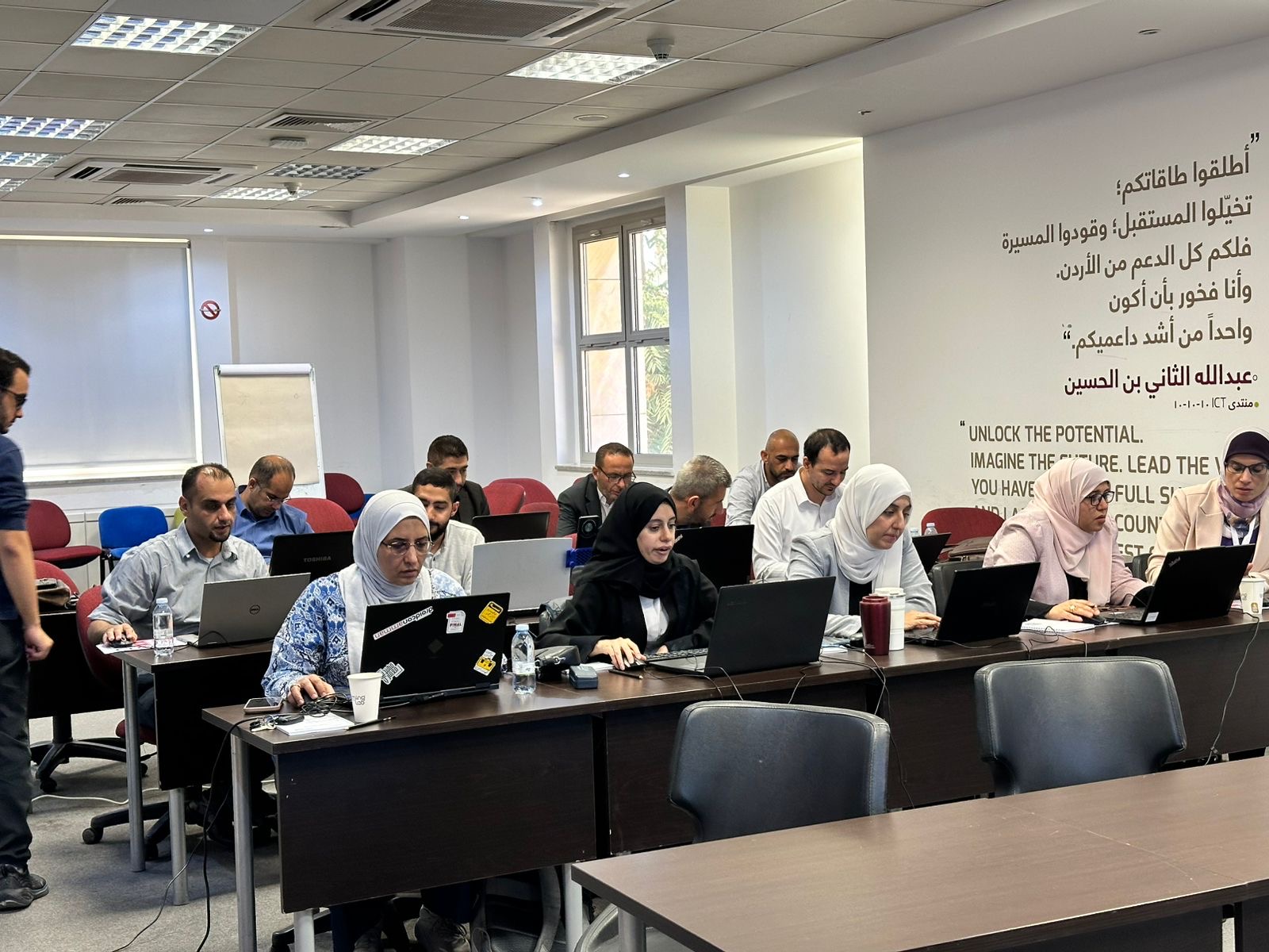 جامعة عمان العربية تعزّز التعليم الرقمي من خلال ورشة  توظيف الألعاب في التعليم  بالتعاون مع مختبر الألعاب الأردني