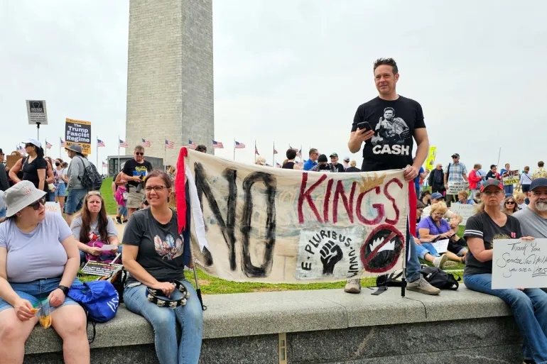 أميركا تستعد لاحتجاج كبير ضد ترامب وسط شلل حكومي متواصل