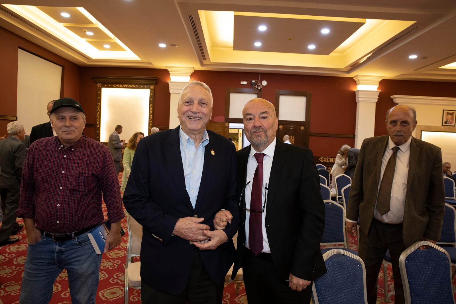 إشهار كتاب حكاية طيّار للكابتن أسامة شقمان