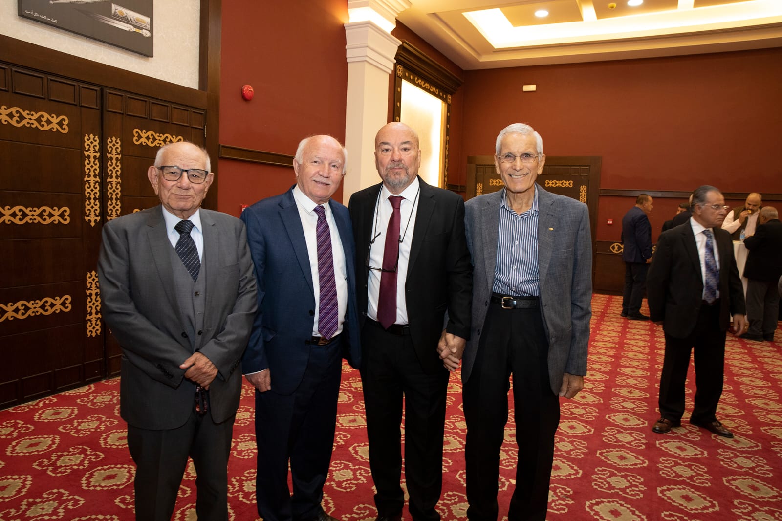 إشهار كتاب حكاية طيّار للكابتن أسامة شقمان