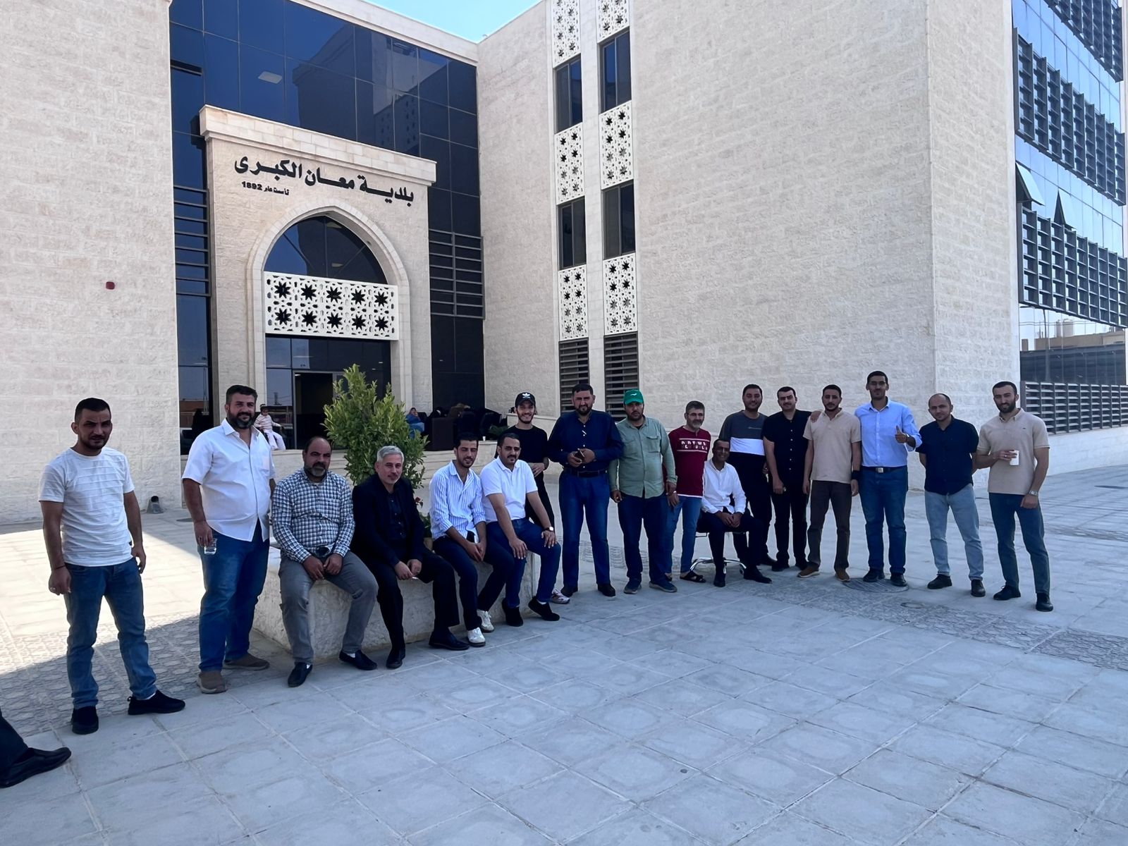 إضراب مفتوح لموظفي بلدية معان احتجاجا على عدم صرف مستحقاتهم الوظيفية عاجل