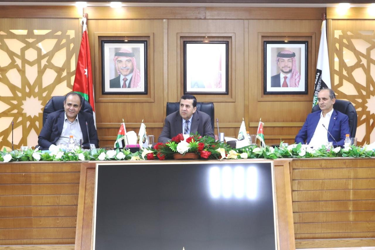 رئيس جامعة البلقاء التطبيقية يكرّم الفريق الفائز بجائزة “Outstanding Student Chapter Award 2024” من معهد الخرسانة الأمريكية