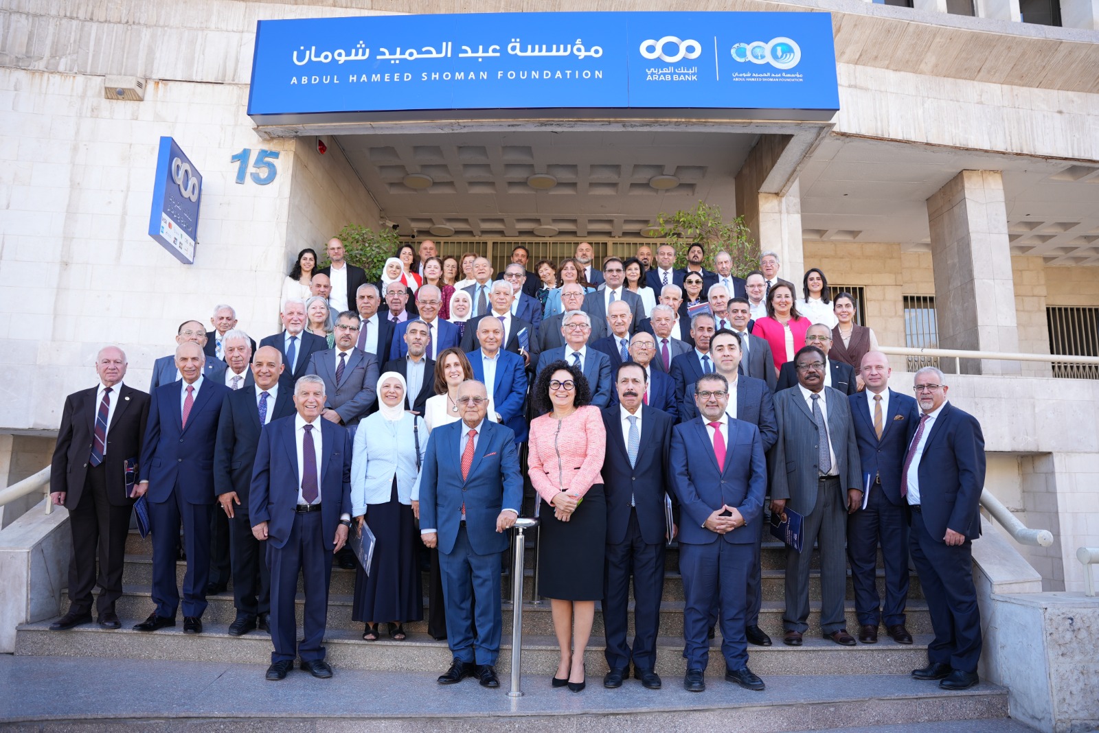 شومان تحتفي بالدكتور عدنان بدران ضمن برنامج ضيف العام