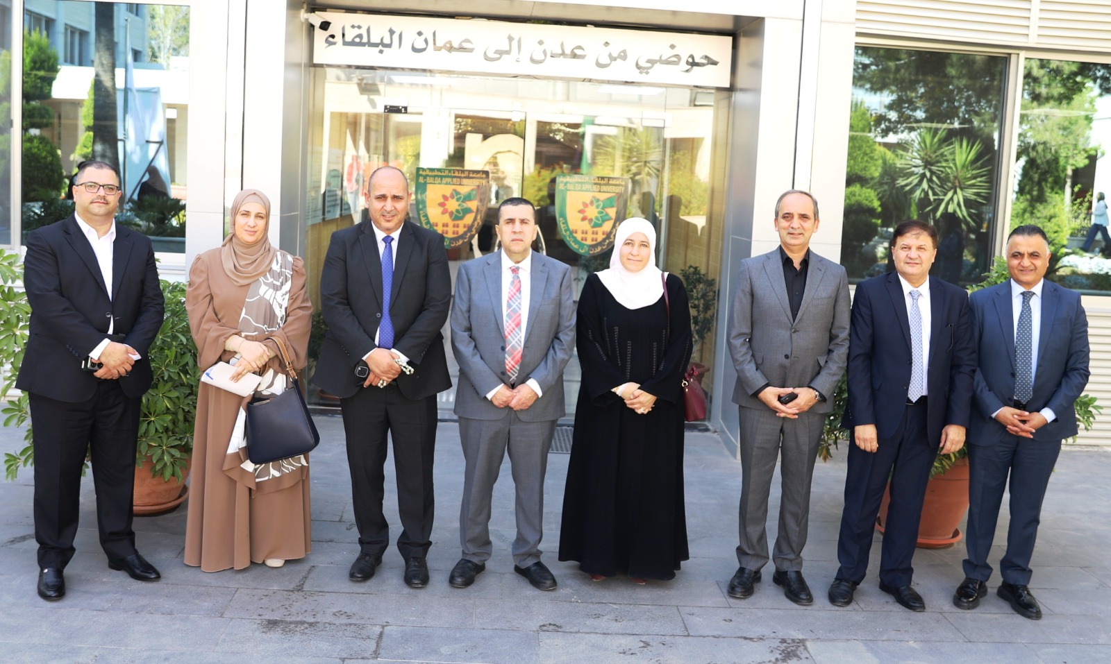 اجتماع في جامعة البلقاء التطبيقية لمناقشة تحسين خدمات النقل الجامعي