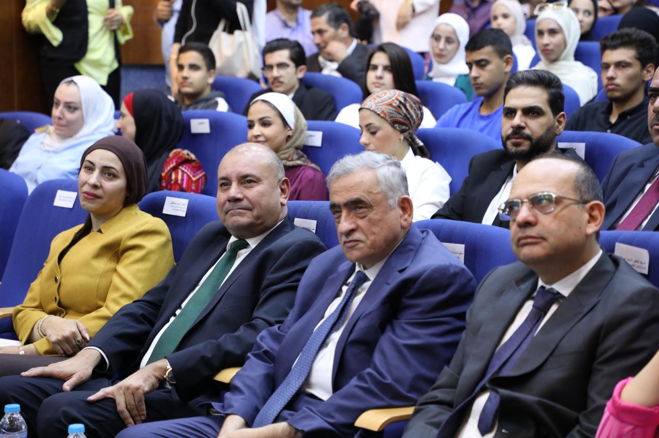 العودات من الجامعة الأردنية يطلق حواريات تعزيز مشاركة طلبة الجامعات الاردنية في الحياة السياسية العودات من الجامعة الأردنية يطلق حواريات تعزيز مشاركة طلبة الجامعات الاردنية في الحياة السياسية