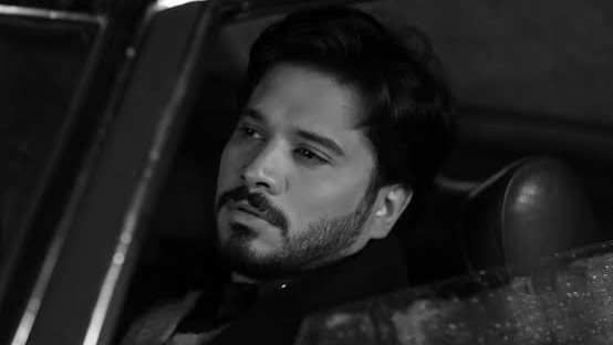 منشور غامض لمصطفى حجاج يثير قلق جمهوره