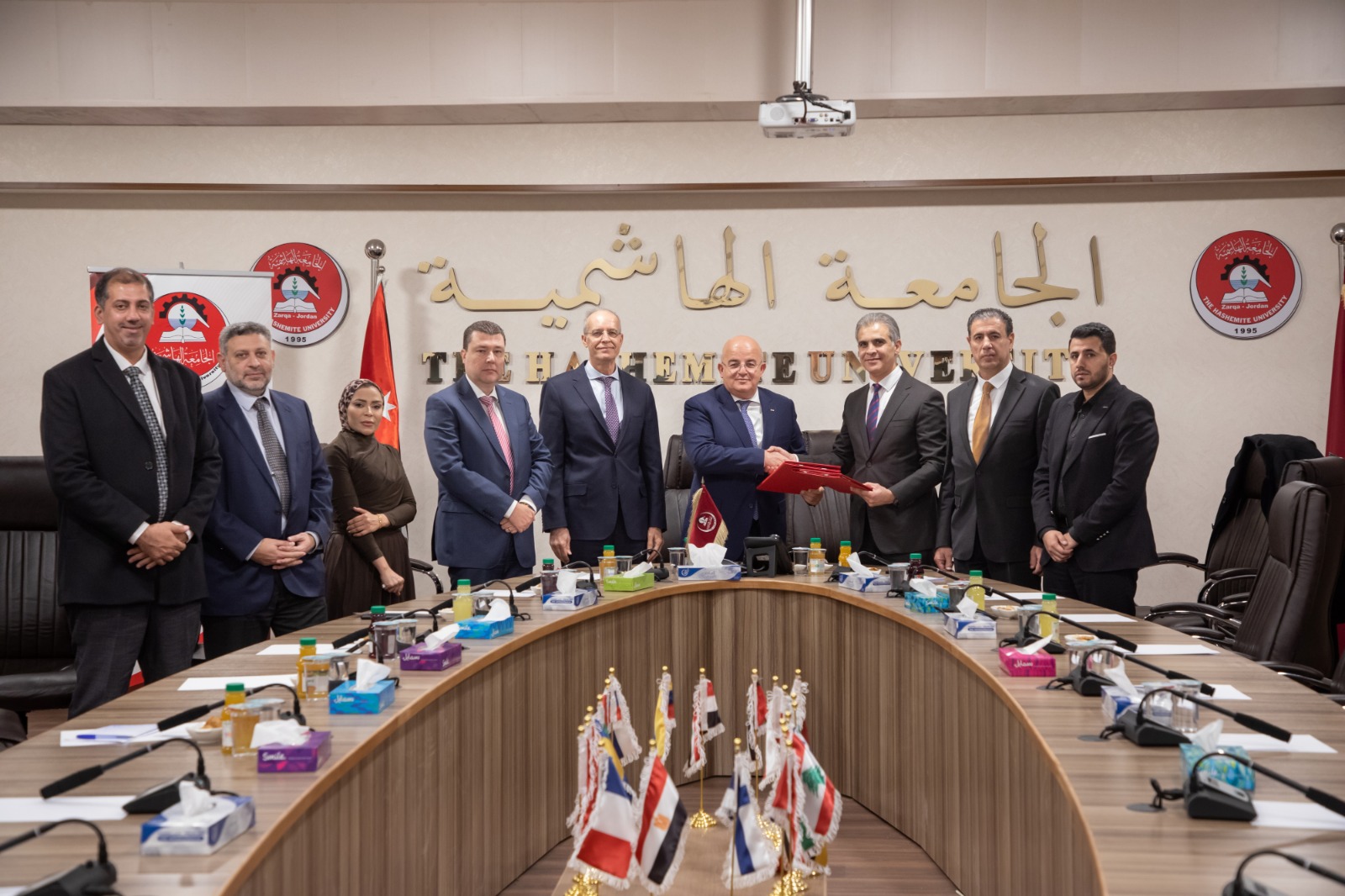 تعاون مؤسسي بين الجامعة الهاشمية وغرفة صناعة الأردن لتعزيز التكامل الأكاديمي الصناعي