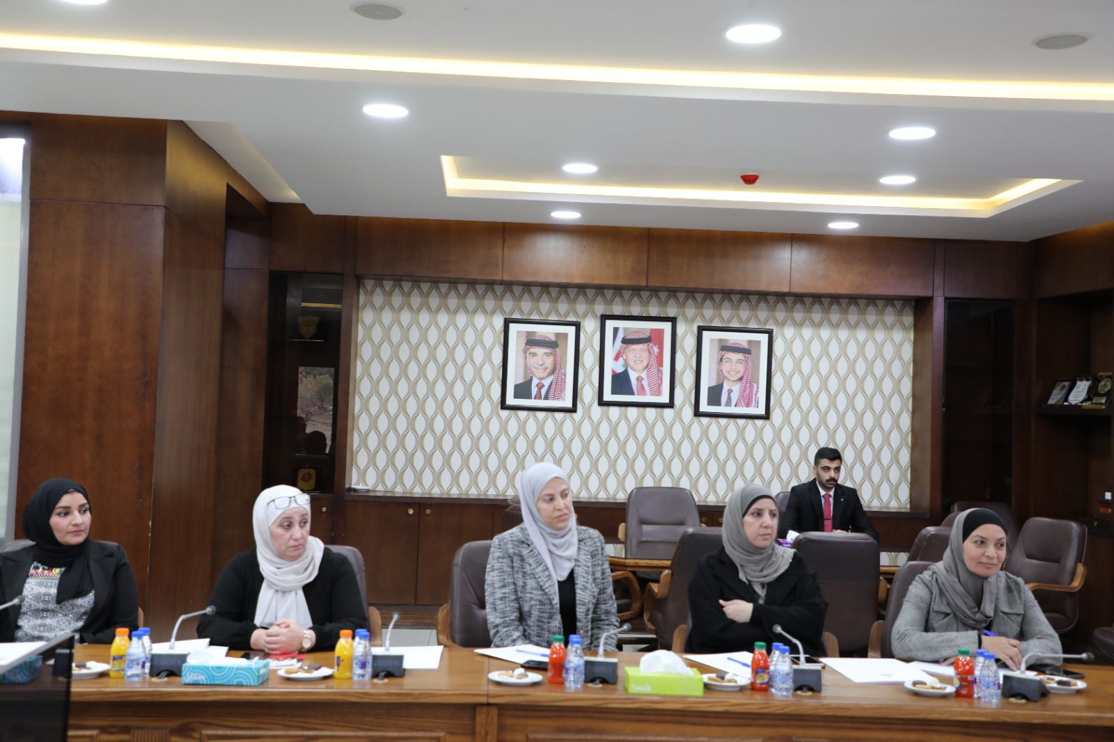 العودات يلتقي الاتحاد النسائي لمحافظة العاصمة