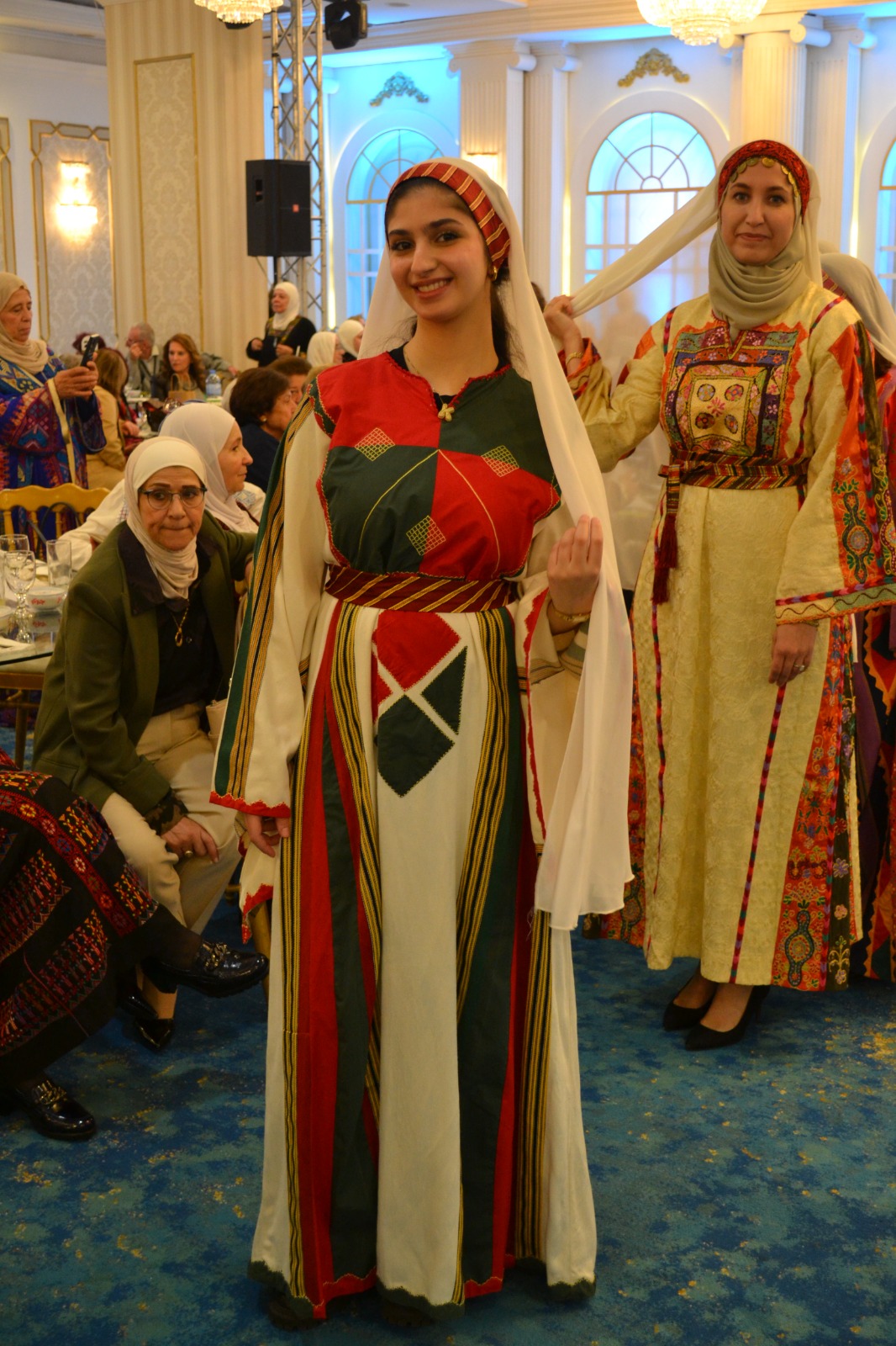 بزيت الزيتون وثوب الجدات،، نساء من أجل القدس يحيين ذاكرة البلاد