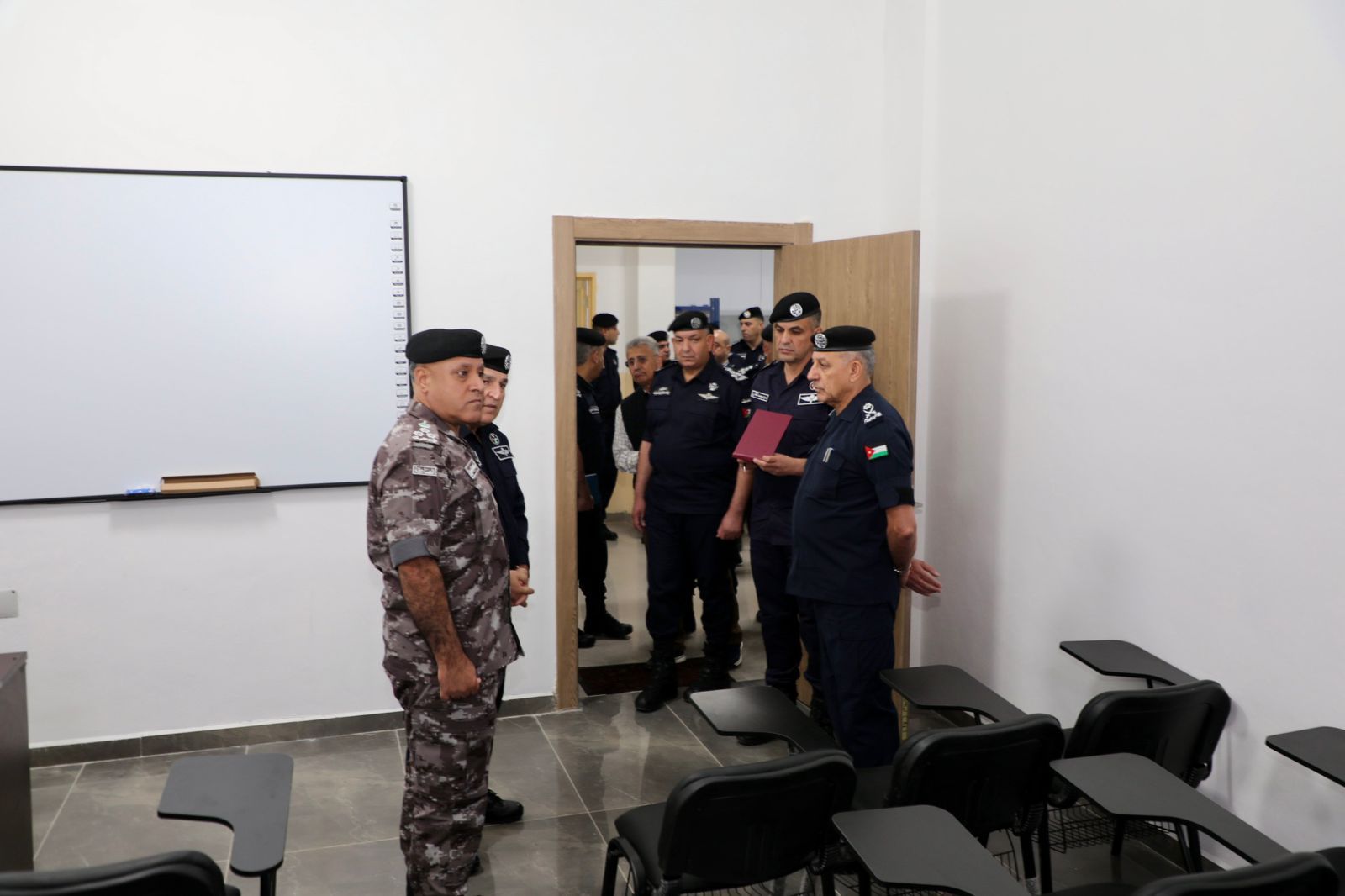 الأمن العام يفتتح معهد إعداد وتأهيل الشرطة سواقة التابع لاكاديمية الشرطة الملكية