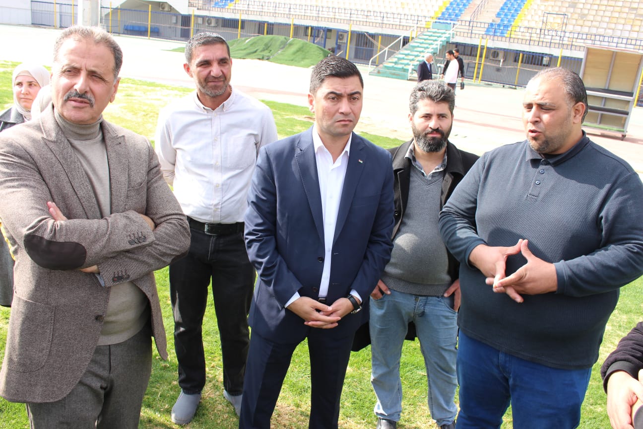 أمين عام وزارة الشباب يطلع على الصيانة الجارية في مدينة الحسن للشباب - صور