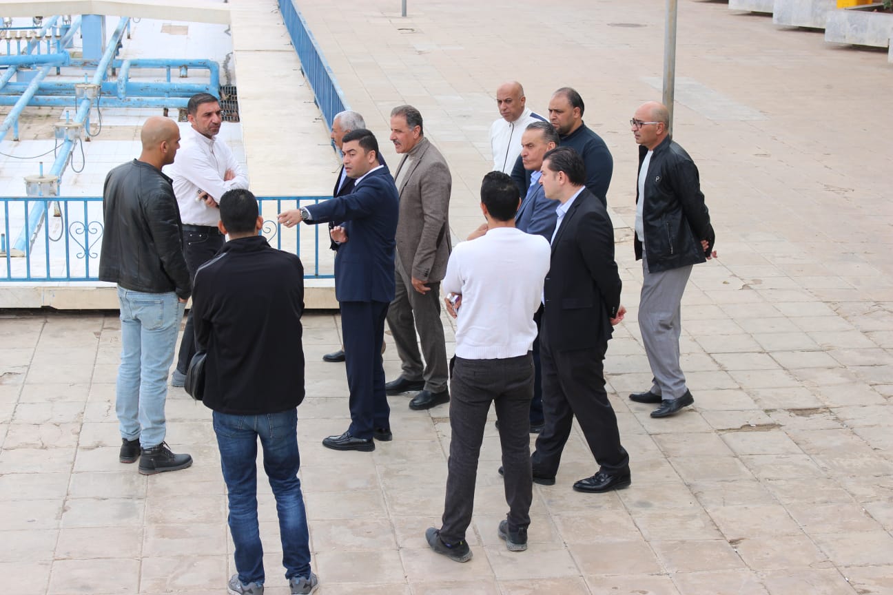 أمين عام وزارة الشباب يطلع على الصيانة الجارية في مدينة الحسن للشباب - صور