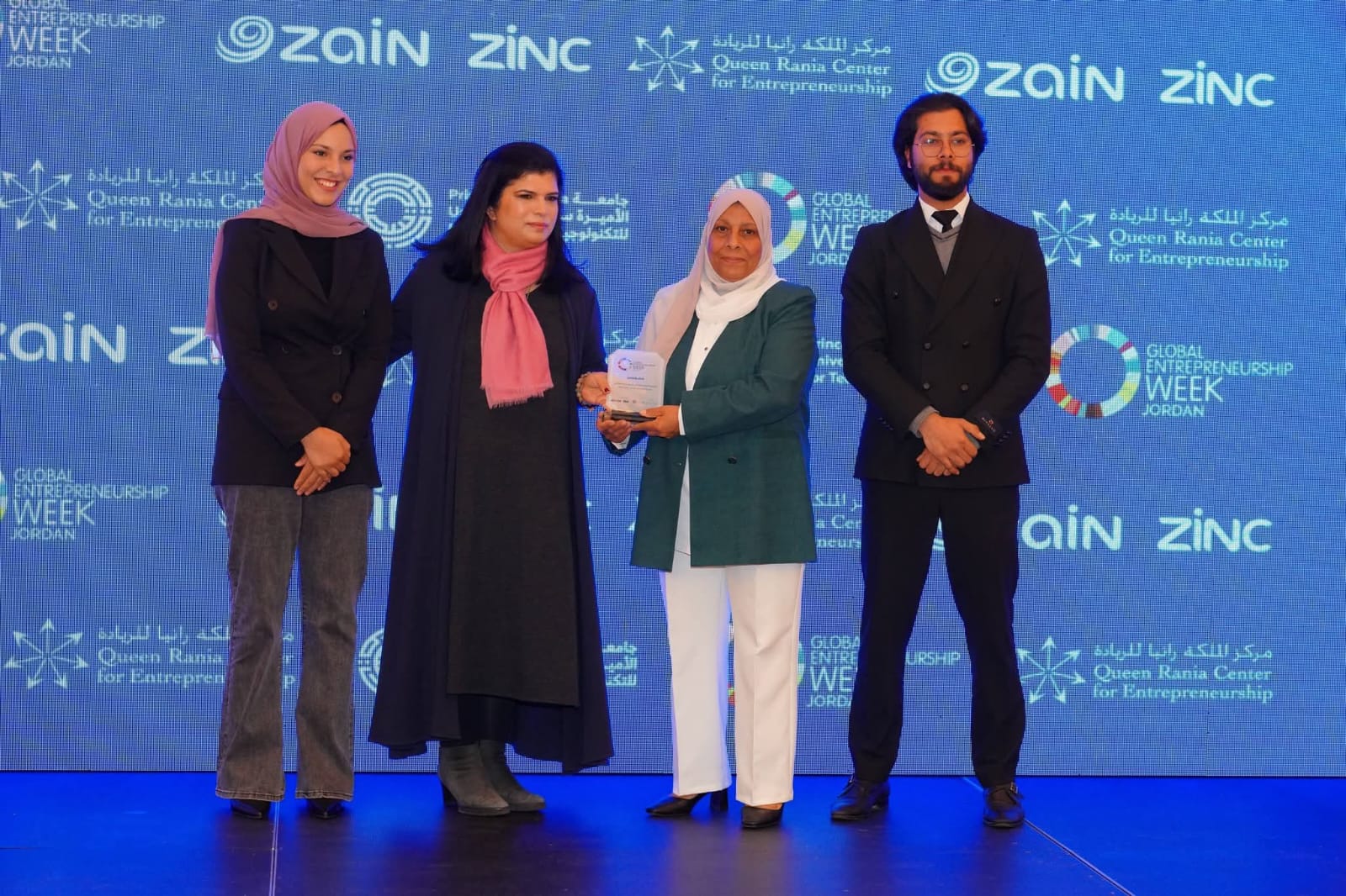 فارم جو: قصة نجاح أردنية بطلتها إمرأة طوعت الصعب ليصبح سهلاً