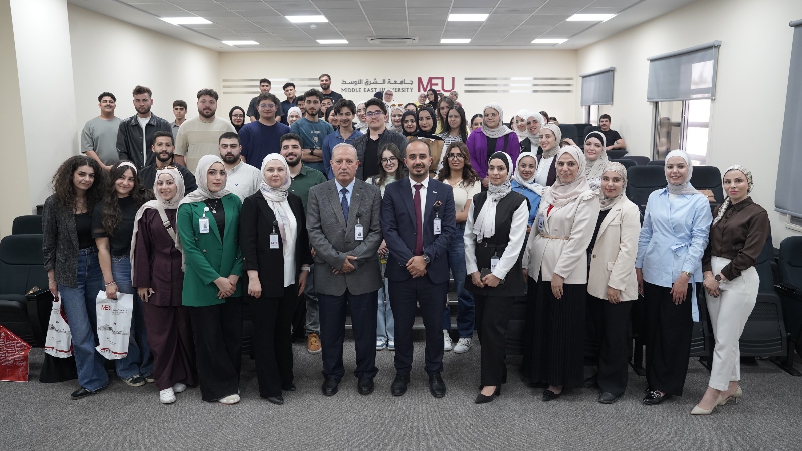 إطلاق نادي العمارة خلال لقاء الطلبة الجدد لقسم هندسة العمارة في الشرق الأوسط