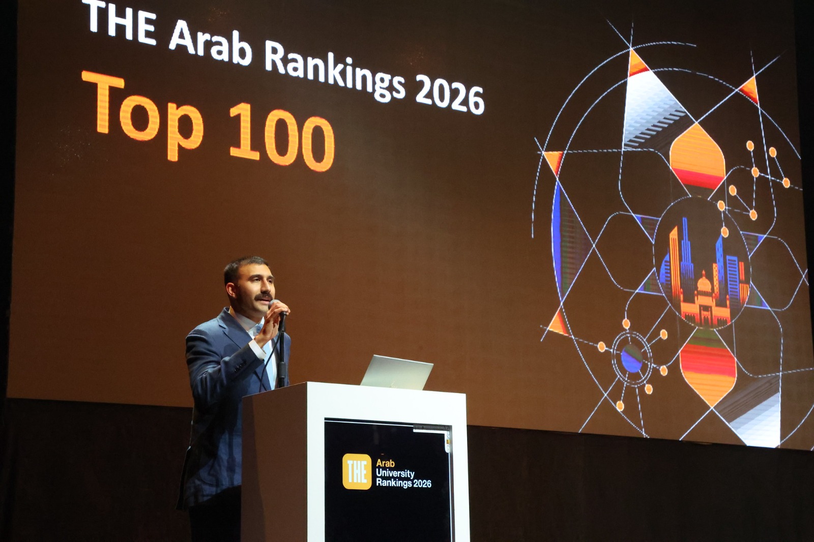 جامعة عمان العربية في المرتبة الثامنة على الجامعات الأردنية في تصنيف التايمز للجامعات العربية لعام 2025 وضمن أفضل 100 جامعة عربيا