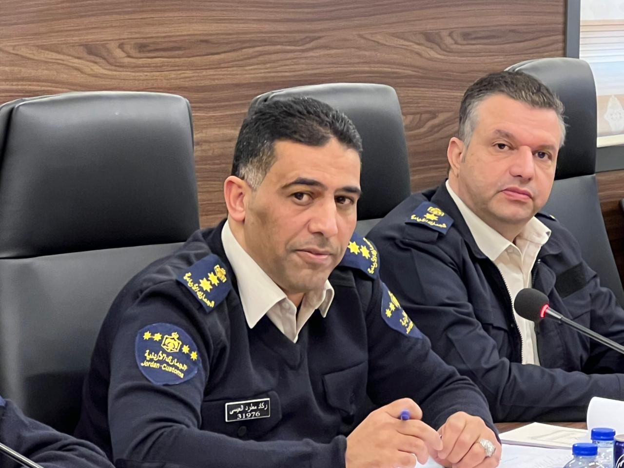 هيئة مستثمري المناطق الحرة والجمارك تبحثان متطلبات القطاع الصناعي في حرة الزرقاء