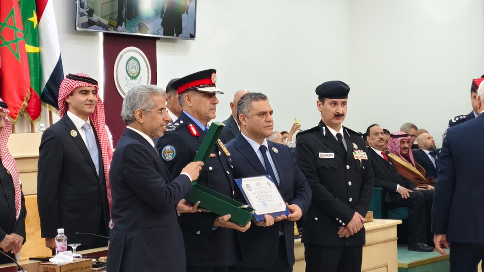 مدير الأمن العام يشارك في مؤتمر قادة الشرطة والأمن العرب، ويجري عدد من اللقاءات على هامش الموتمر