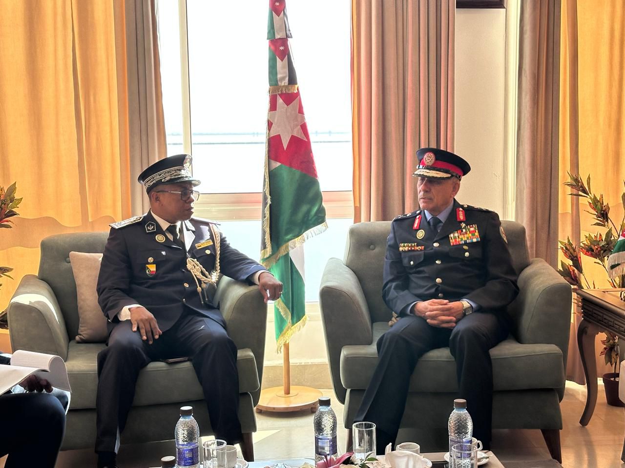 مدير الأمن العام يشارك في مؤتمر قادة الشرطة والأمن العرب، ويجري عدد من اللقاءات على هامش الموتمر