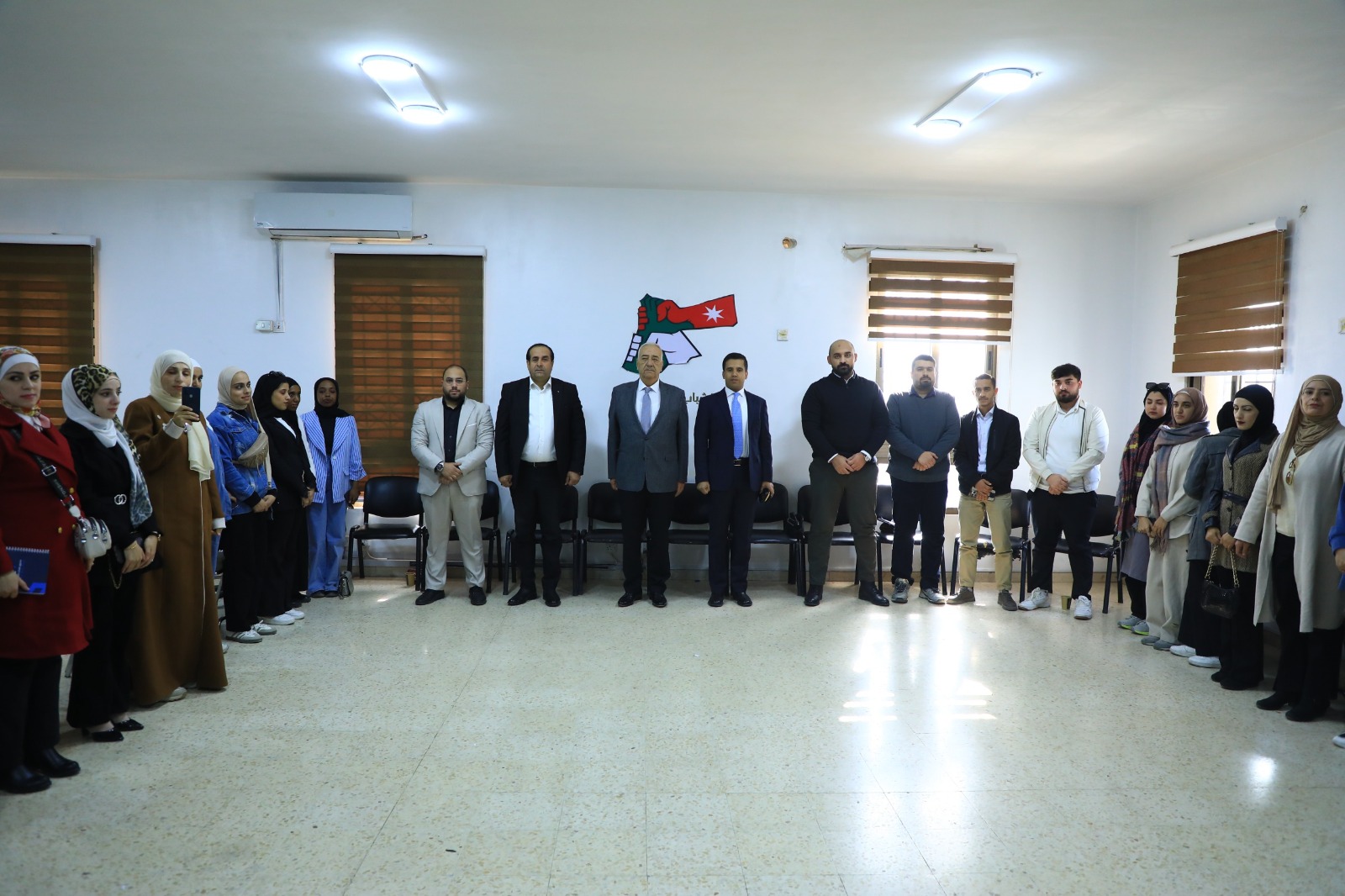 حوار وطني عميق بين ناصر الدين وشباب كلنا الأردن